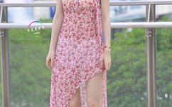 忘记带罩子让他摸了一节课作文